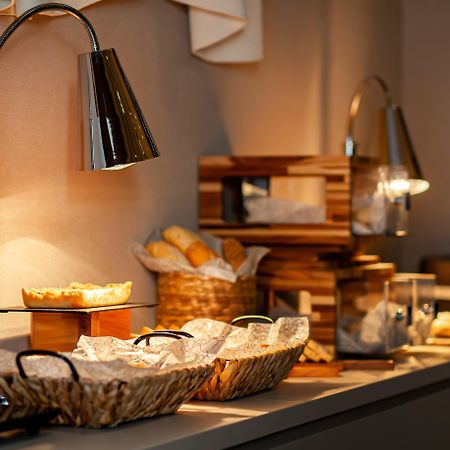 K-Platz Hotel Сао Жозе Екстериор снимка