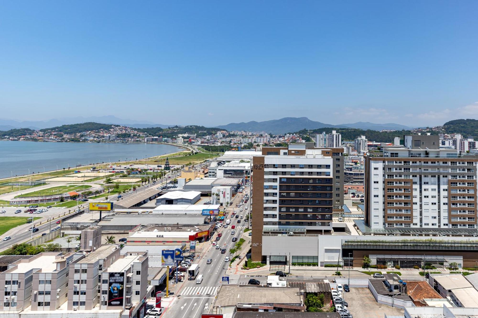 K-Platz Hotel Сао Жозе Екстериор снимка